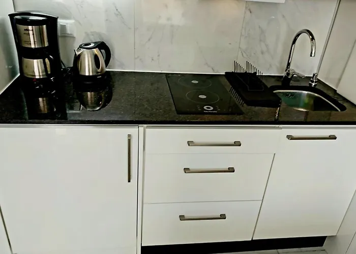 Under The Palm Playa de las Américas