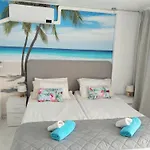 Under The Palm Appartement *