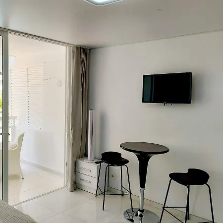 Under The Palm Playa de las Américas